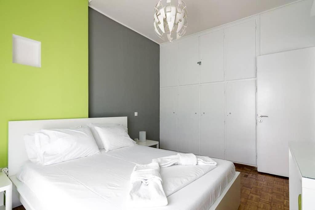 Sunlit 2Br Oasis In Metaxourghio 3Min From Metro Διαμέρισμα Αθήνα Εξωτερικό φωτογραφία