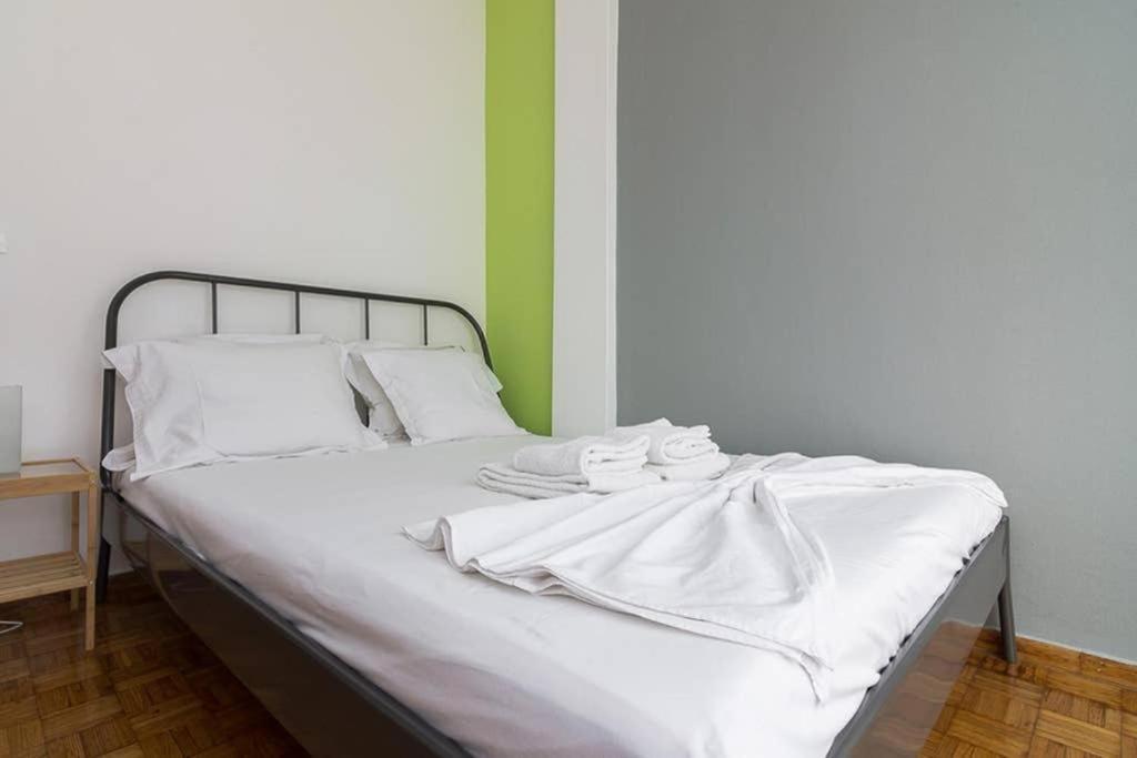 Sunlit 2Br Oasis In Metaxourghio 3Min From Metro Διαμέρισμα Αθήνα Εξωτερικό φωτογραφία